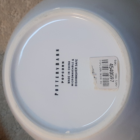 Pottery Barn Vintage White Popcorn Bowls - Picture 6 of 6
